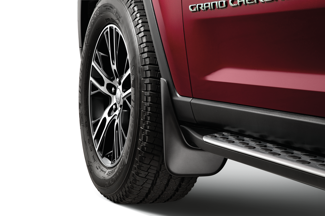 Grand Cherokee 2021-Present Splash Guards Front